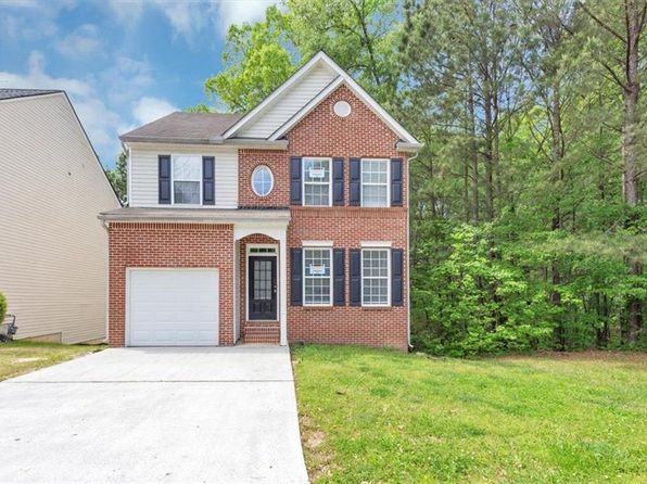 6252 Shenfield Ln, Union City, GA 30291