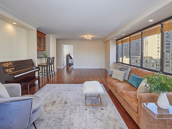 2nd image of 422 E 72nd St APT 15E