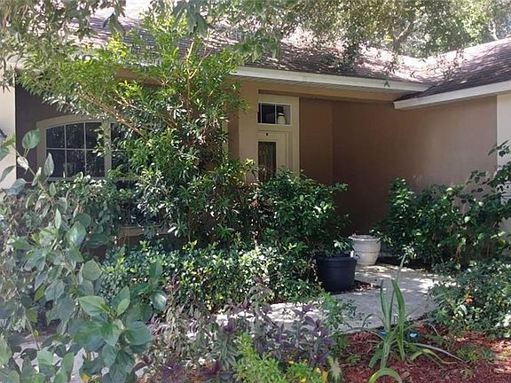 4th image of 749 Lake Douglas Dr