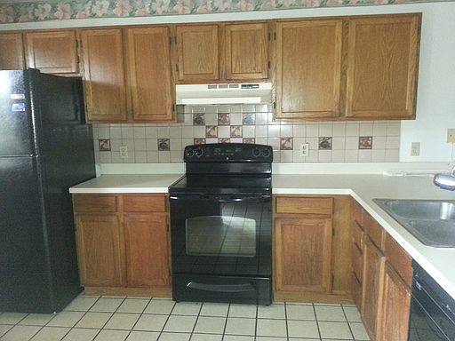 2nd image of 3547 Forest Branch Dr APT C