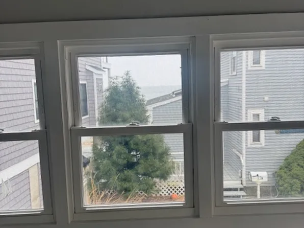 27 Melba St, Milford, CT 06460