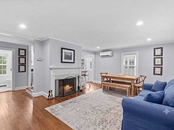 5th image of 21 Gayland Rd