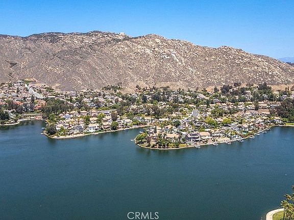 3rd image of 23613 Narcissus Cir