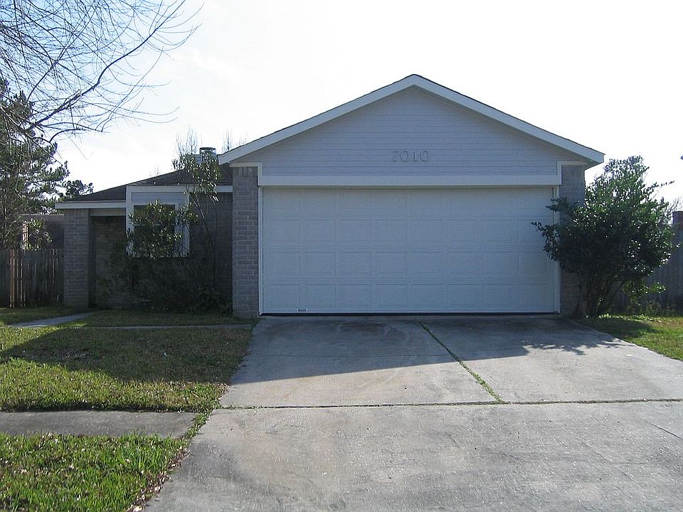 1st image of 7010 Foxbrook Dr