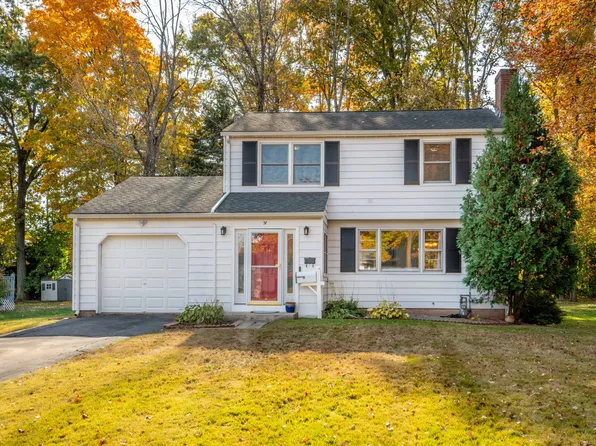 37 Sky View Drive, West Hartford, CT 06117