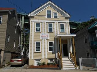 48 Chestnut St #2, Chelsea, MA 02150