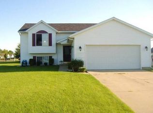 11740 Misty Ln, Holland, MI 49424