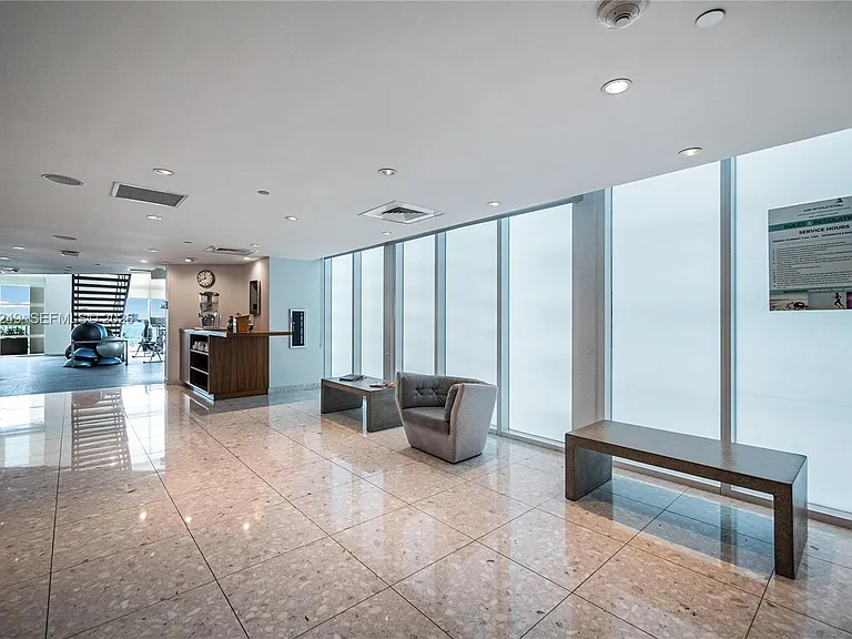 2020 N Bayshore Dr #3904 — Photo 26
