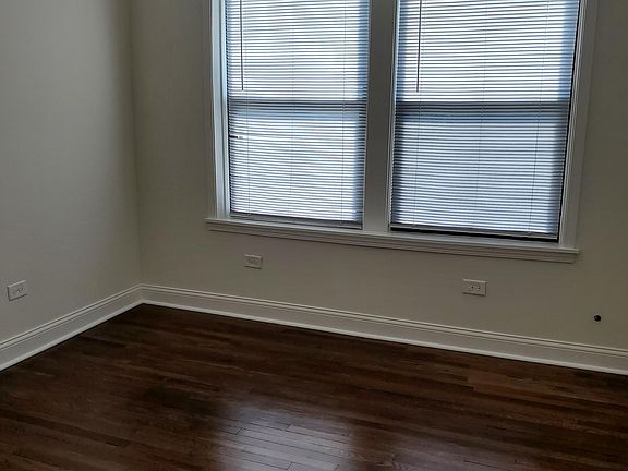 2nd image of 1009 N Lavergne Ave #1
