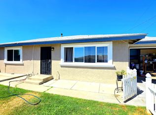 124 N 12th Ave #D, Upland, CA 91786