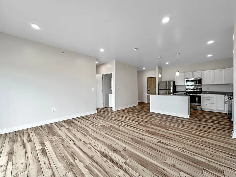 Stratford Pointe — Photo 119