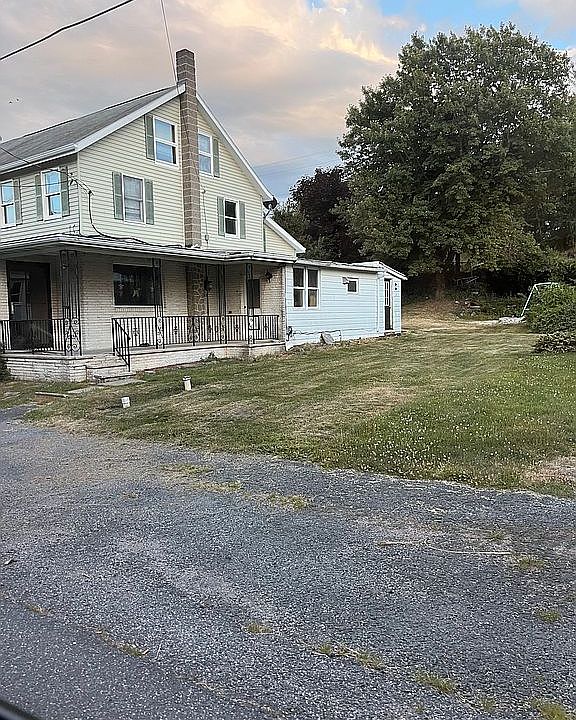 2nd image of 44 Walnut St