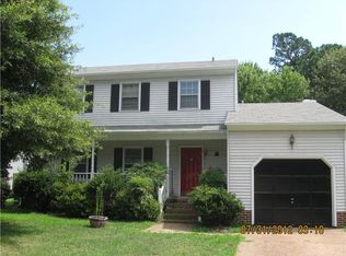2 Staton Dr, Hampton, VA 23666