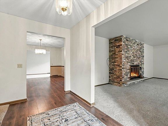 3rd image of 5302 Comanche Way