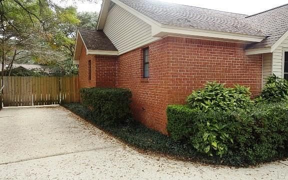3rd image of 6238 Windwood Dr