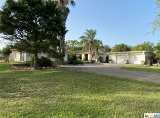 24 Cavalry Rd, Victoria, TX 77905