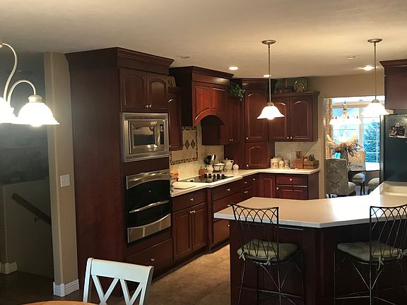 4th image of 3118 Laramie Dr