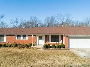 759 Valentine Ln, Claremore, OK 74017