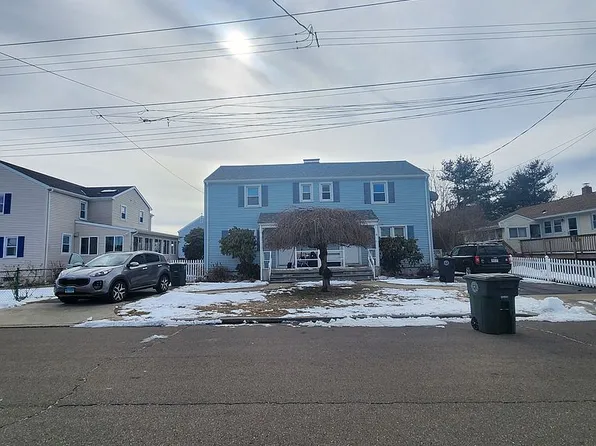 8-10 Marie St, Milford, CT 06460