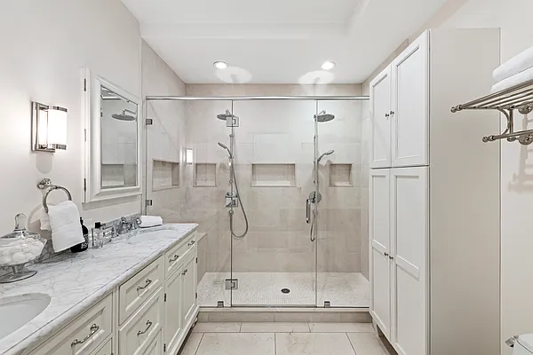 Sold by Douglas Elliman | media 10