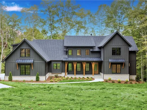 9674 Lissara Camp Ct, Lewisville, NC 27023