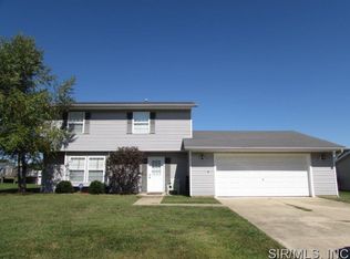 23394 Berry Rd, Elsah, IL 62028