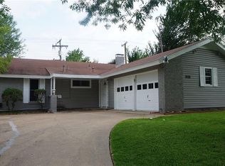 2020 Addington St, Irving, TX 75062