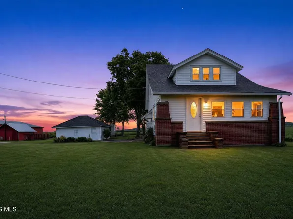 19600 Dunbridge Rd, Bowling Green, OH 43402
