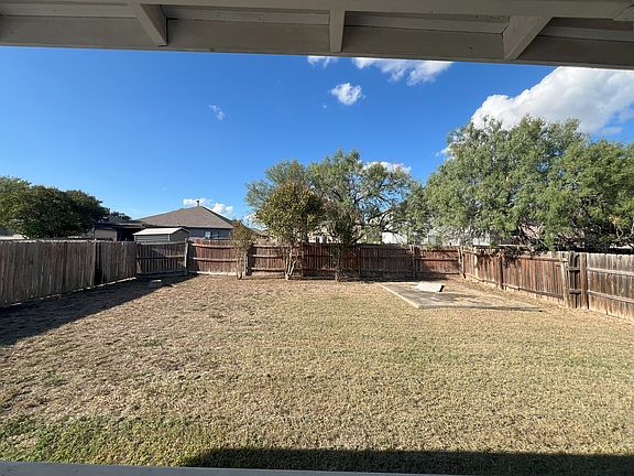 Spacious backyard