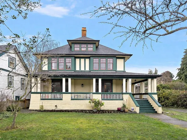 132 Government St S, Victoria, BC V8V 2K7