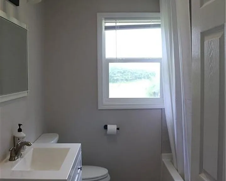1843 N Janice Ave — Photo 10