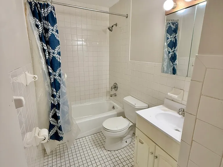 704 Port Richmond Ave #2 — Photo 7