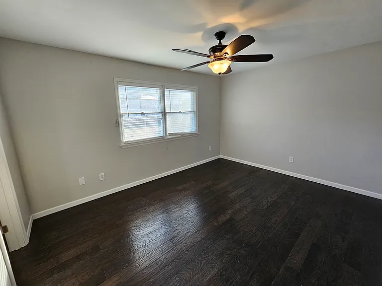 313 Jasper Dr — Photo 7