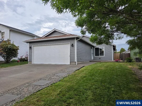 1336 Bluegrass St SE, Salem, OR 97317