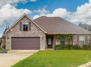 6031 Crimson Pointe Blvd, Pensacola, FL 32526