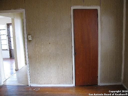 4th image of 314 MUEGGE ST