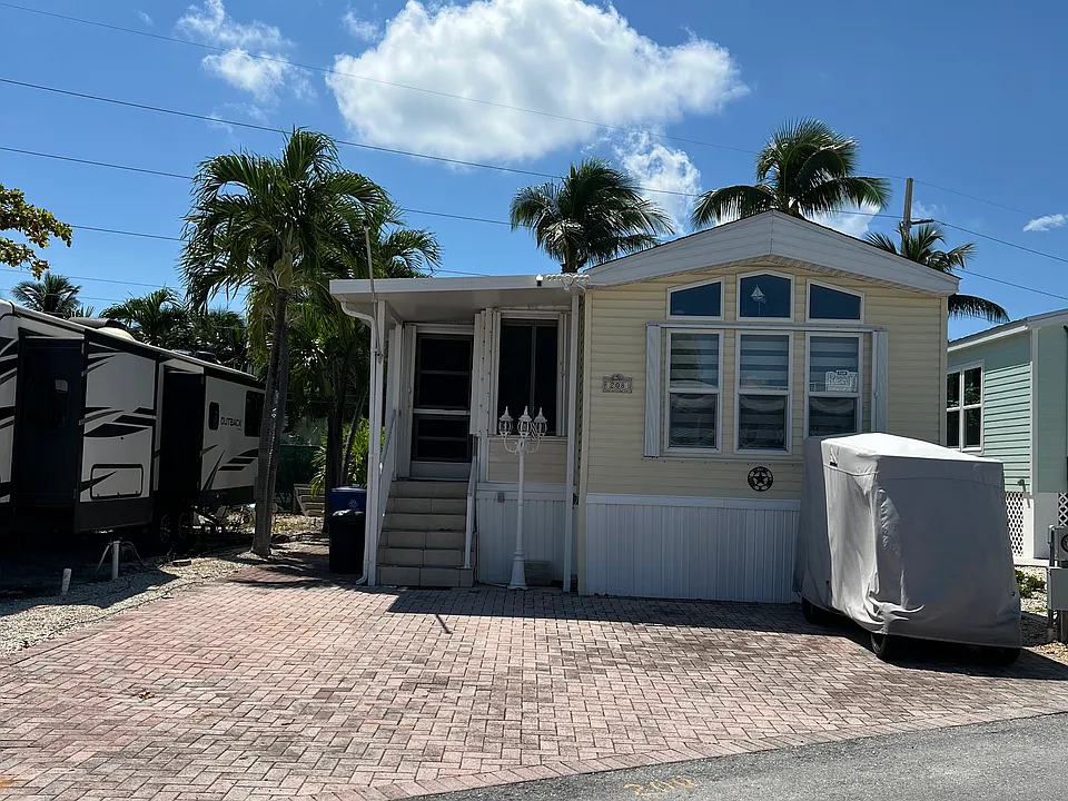 65821 Overseas Hwy