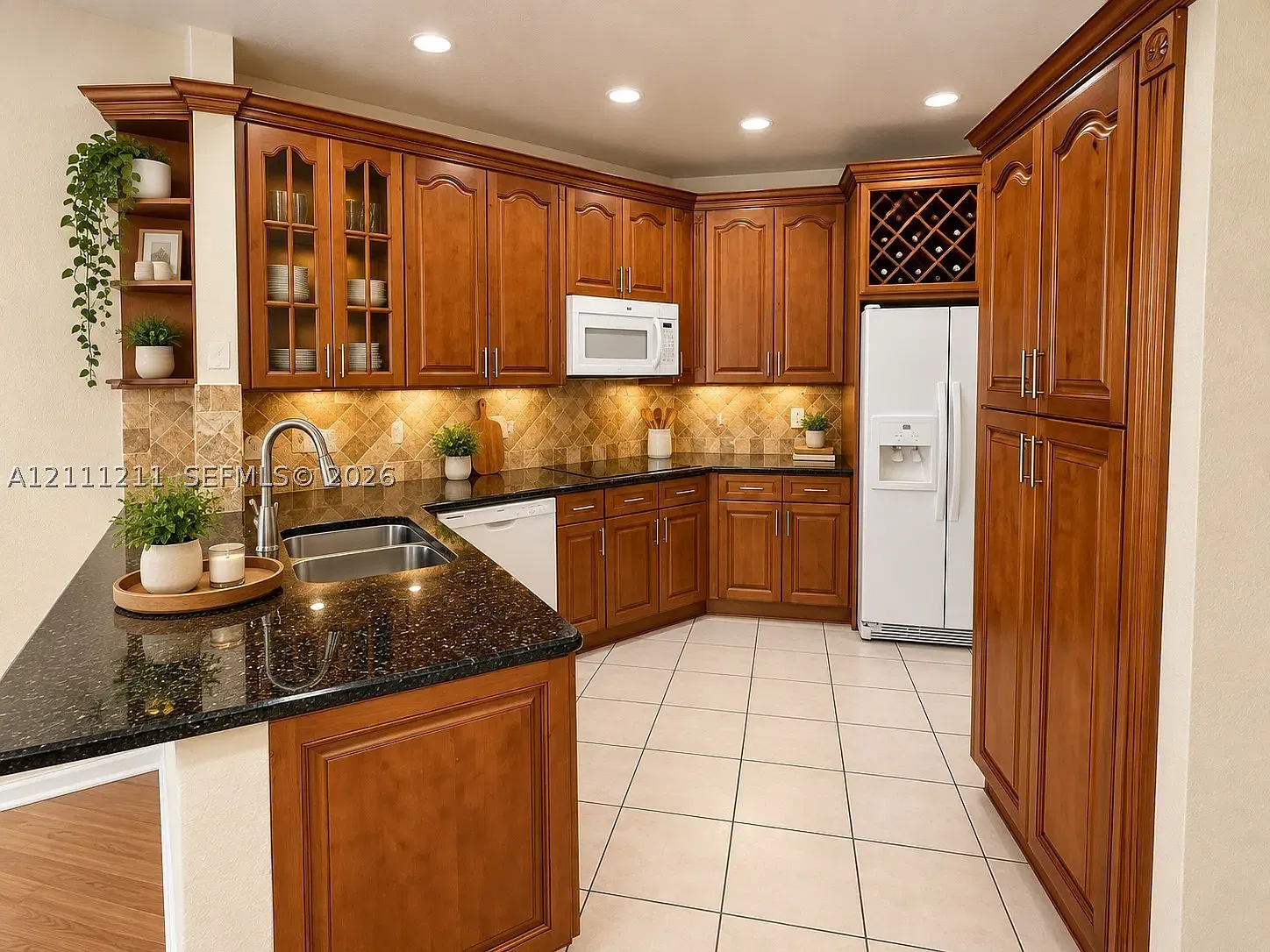 Pine Bay 8941 (Princess Investments, LLC) - 421 — Photo 4