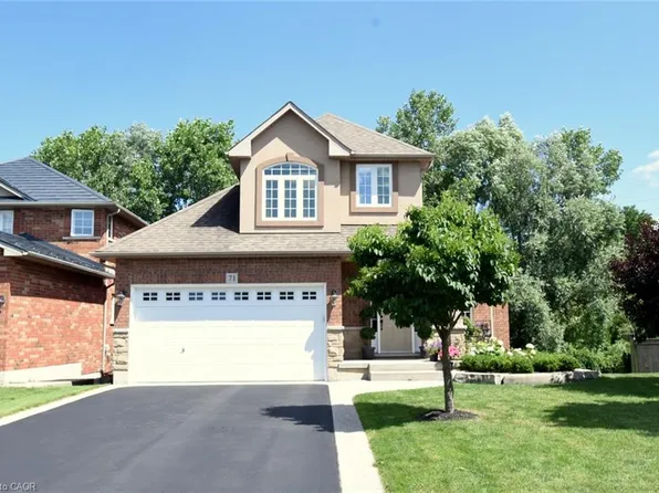 71 Naomi Ct, Ancaster, ON L9G 5E4