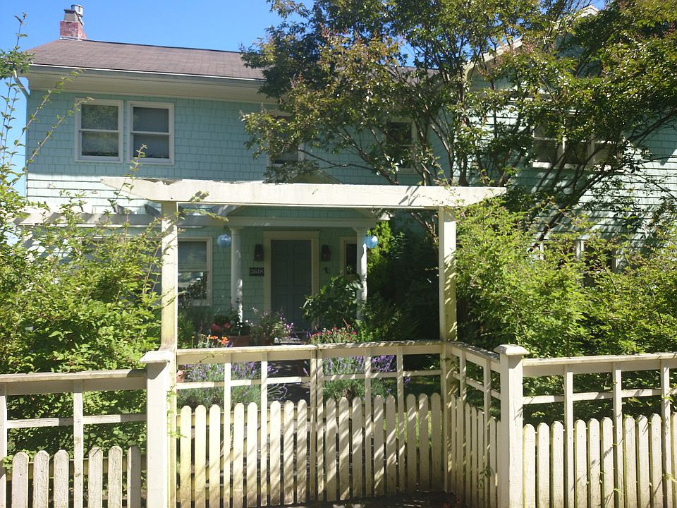 2nd image of 3648 W Lawton St
