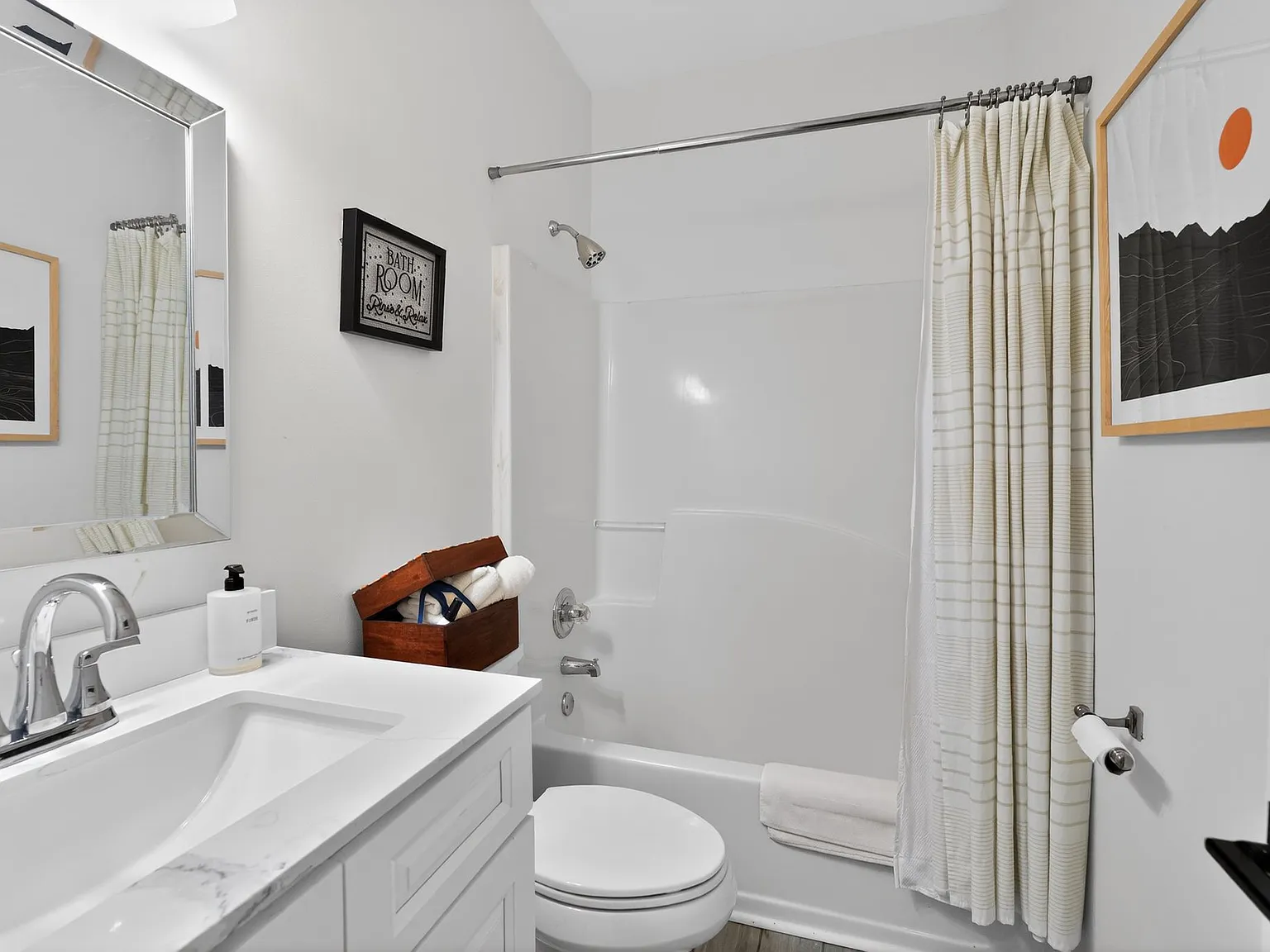 3 bed, 2500 sqft, $950 — Photo 3