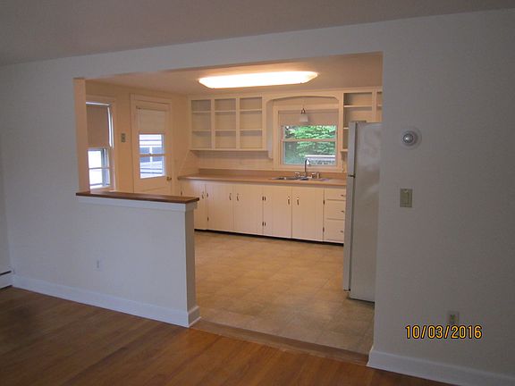 Kitchen (looking from living room)