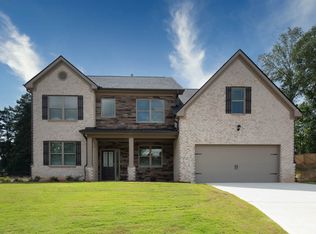 420 Darien Dr, Senoia, GA 30276