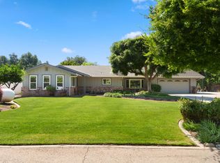 232 Trout Lake Dr, Sanger, CA