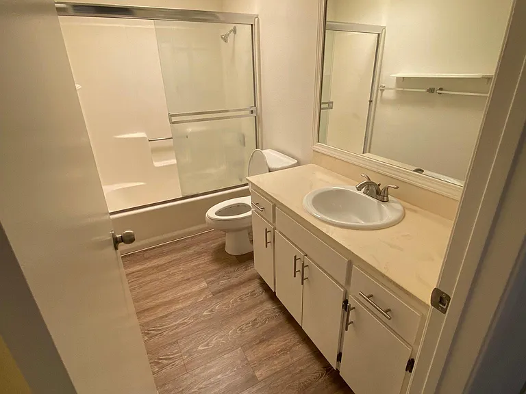 5736 Lauretta St #11 — Photo 11