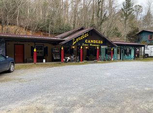 331 Glades Rd, Gatlinburg, TN 37738