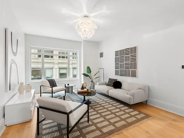 205 W 76th St APT 304, New York, NY 10023