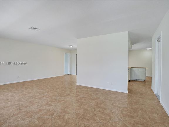 4th image of 12212 NW 31st Dr
