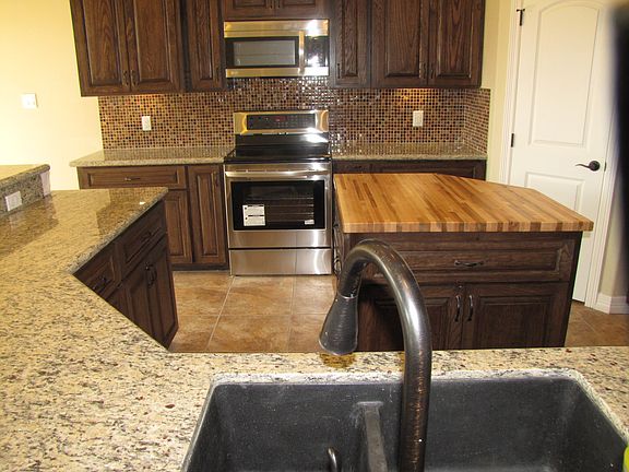 3rd image of 10213 N 26th St