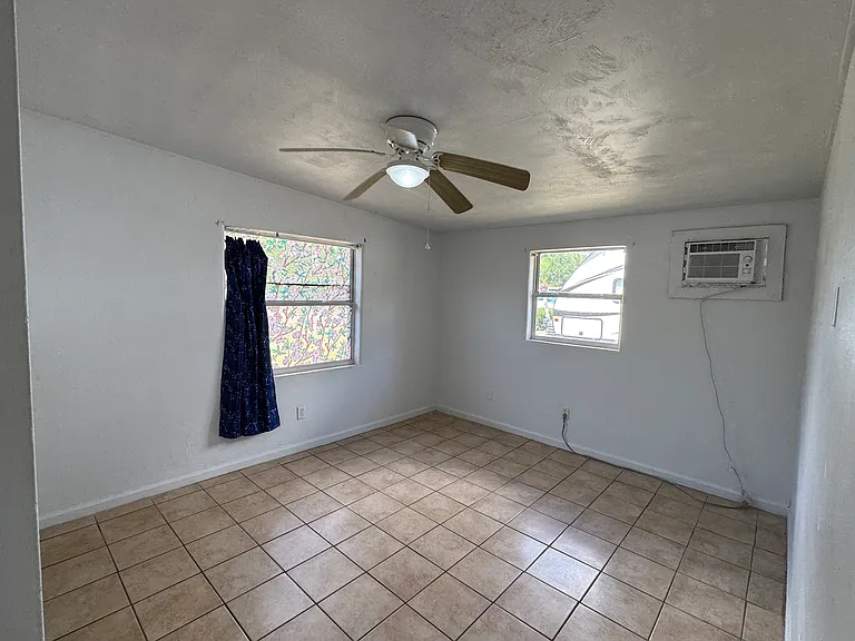206 W Chesley Ave — Photo 8
